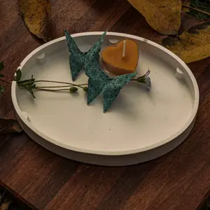 Handgefertigtes Keramik-Dekotablett „Oval“